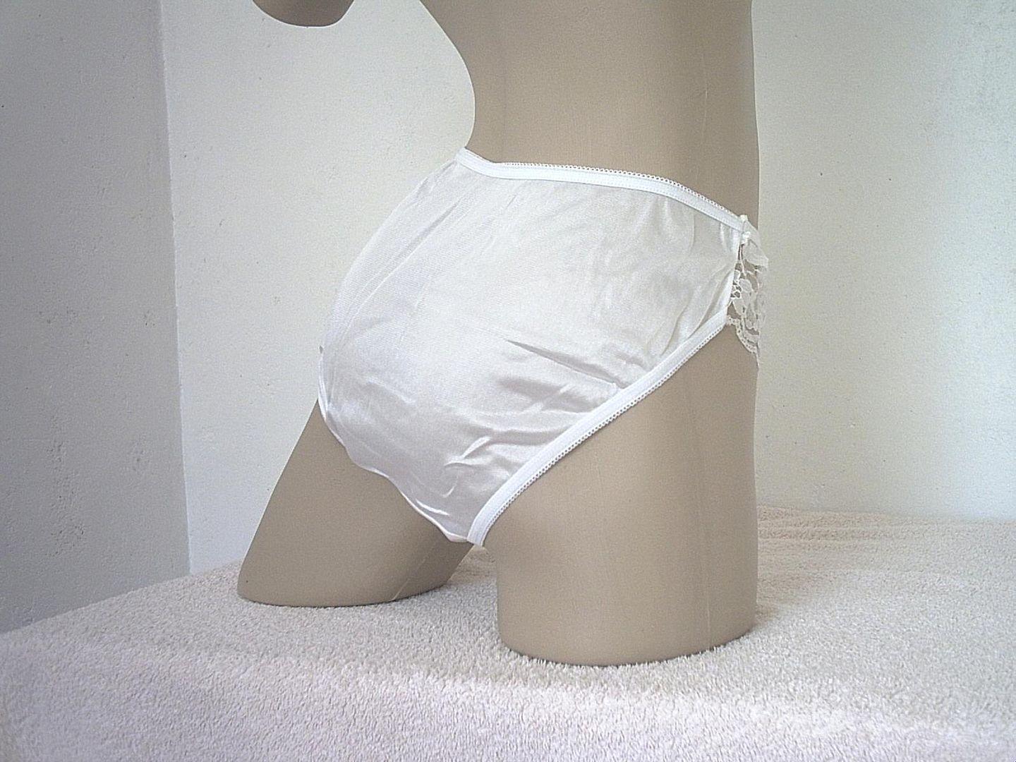 Silky White Nylon Vintage Schoolgirl Panties V Lace Frilly Knickers S 10 eBay